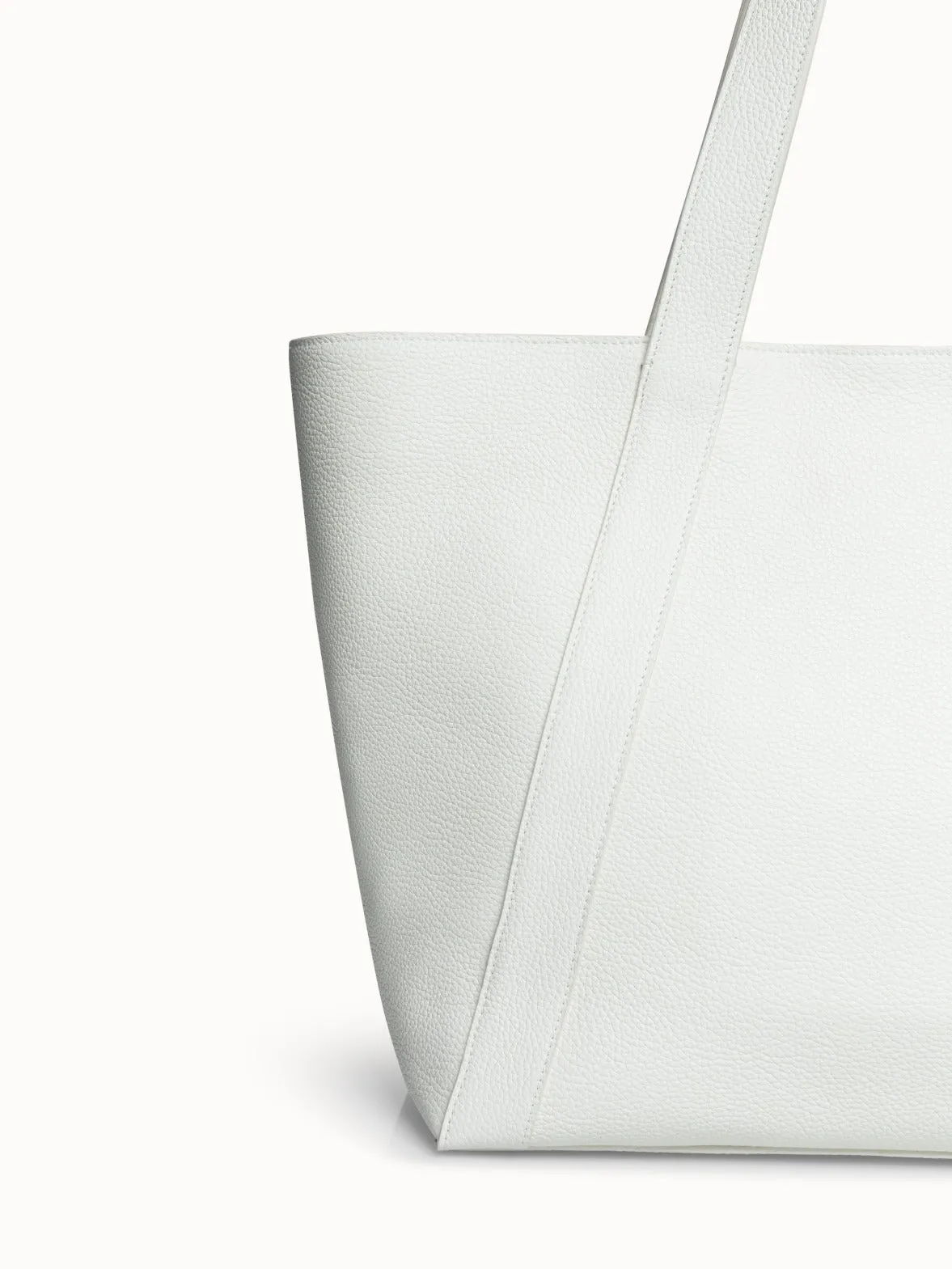 Alexa Medium Zip Tote