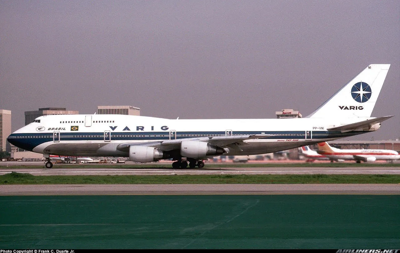 Boeing 747 PlaneTag  Tail# PP-VNH