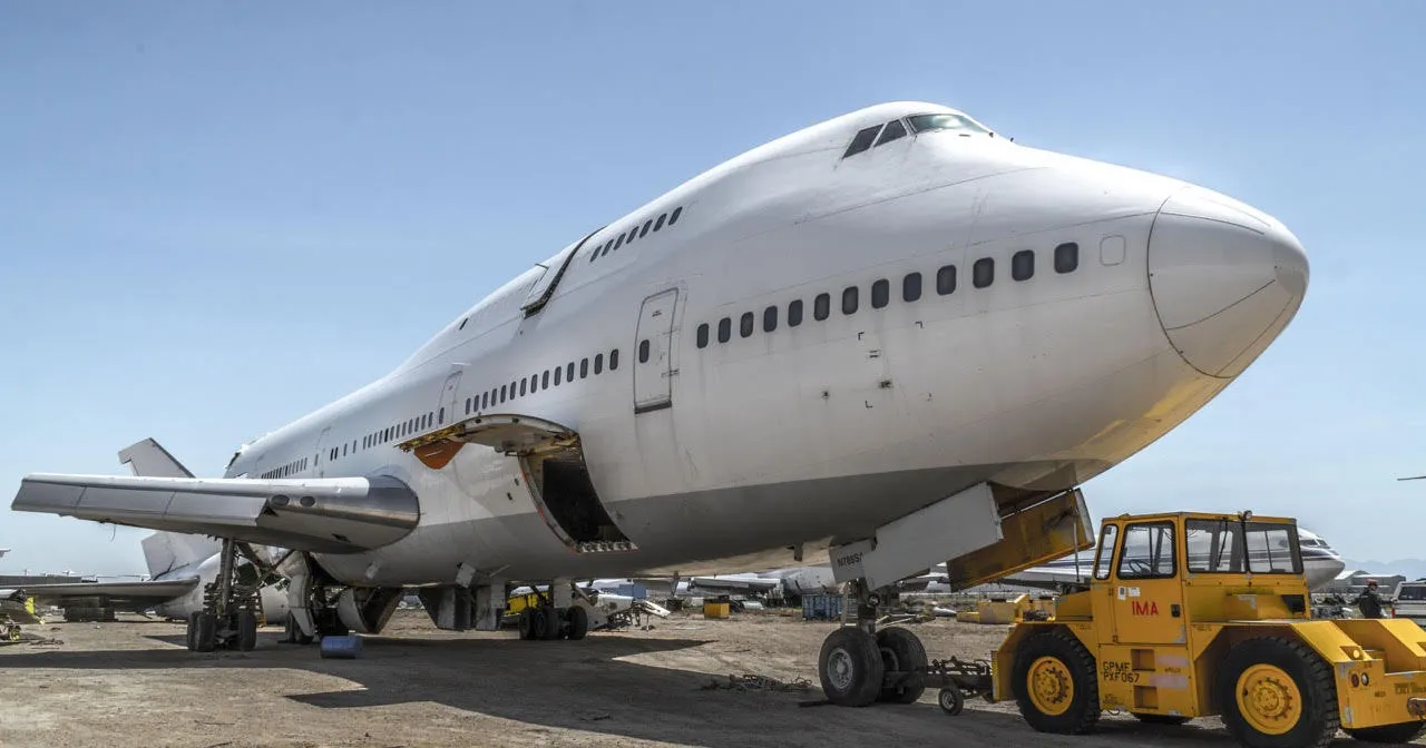 Boeing 747 PlaneTag  Tail# PP-VNH