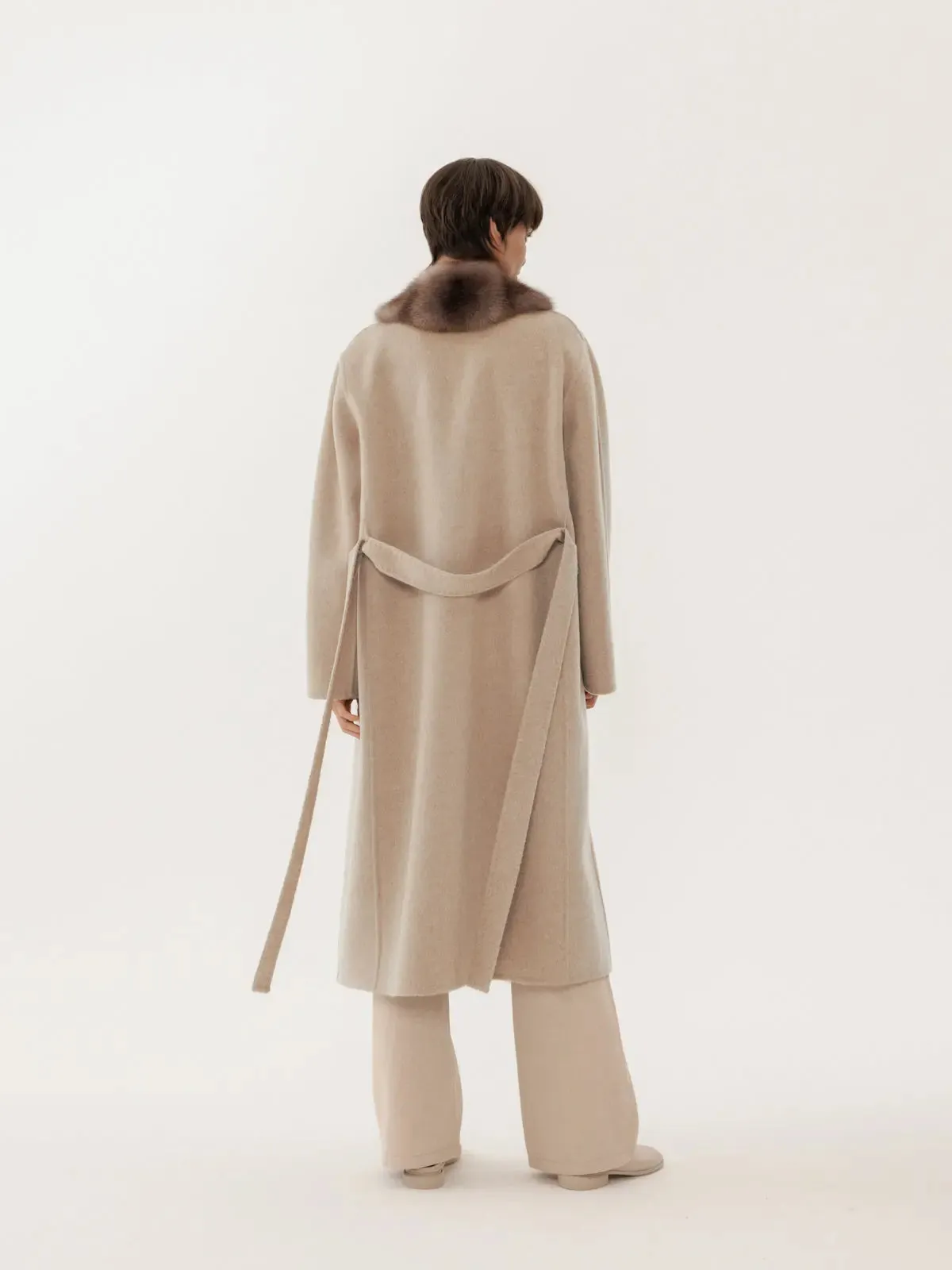 Cashmere coat with natural sable fur trim