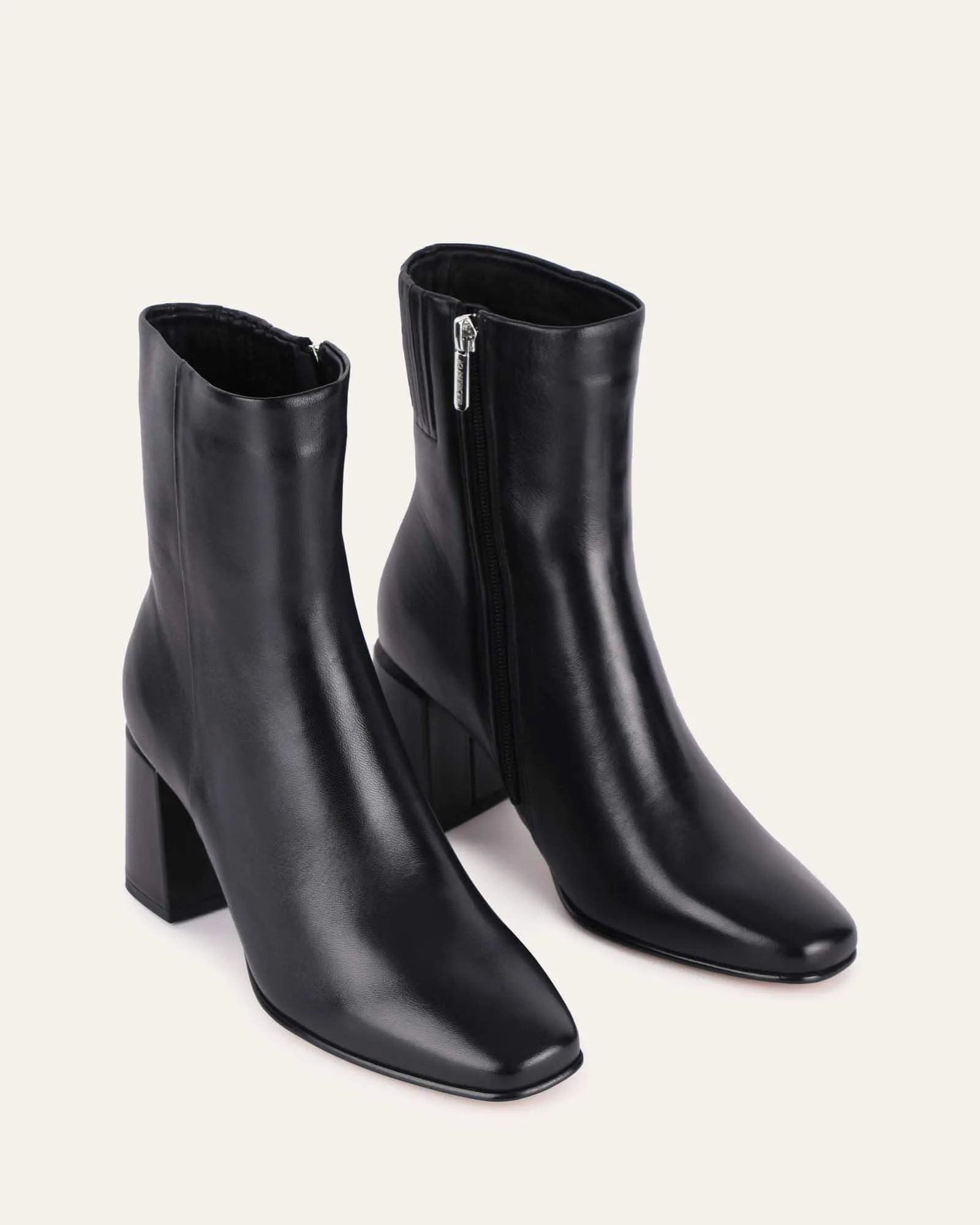 DAKOTA MID ANKLE BOOTS BLACK LEATHER