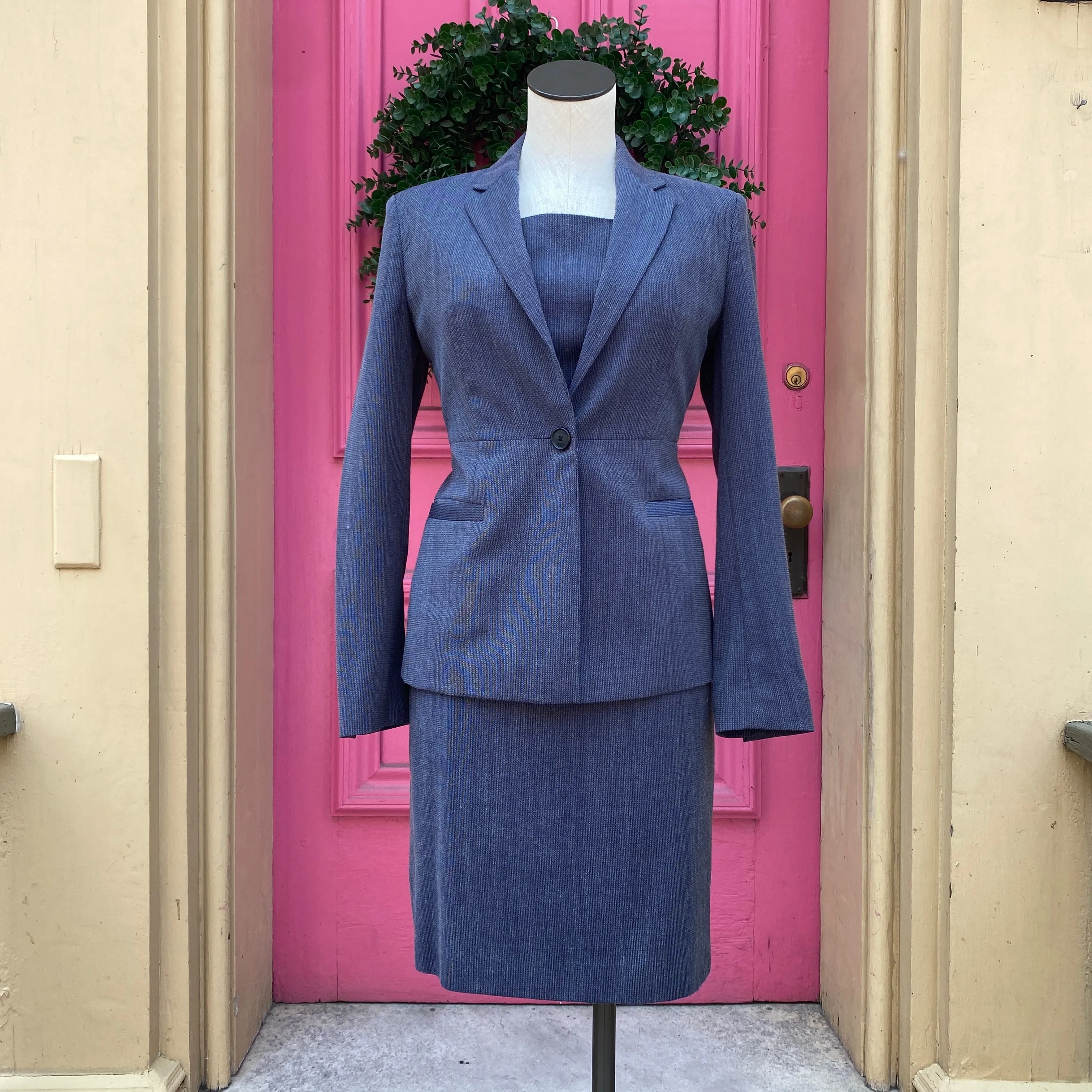 Hugo Boss blue dress suit size 6