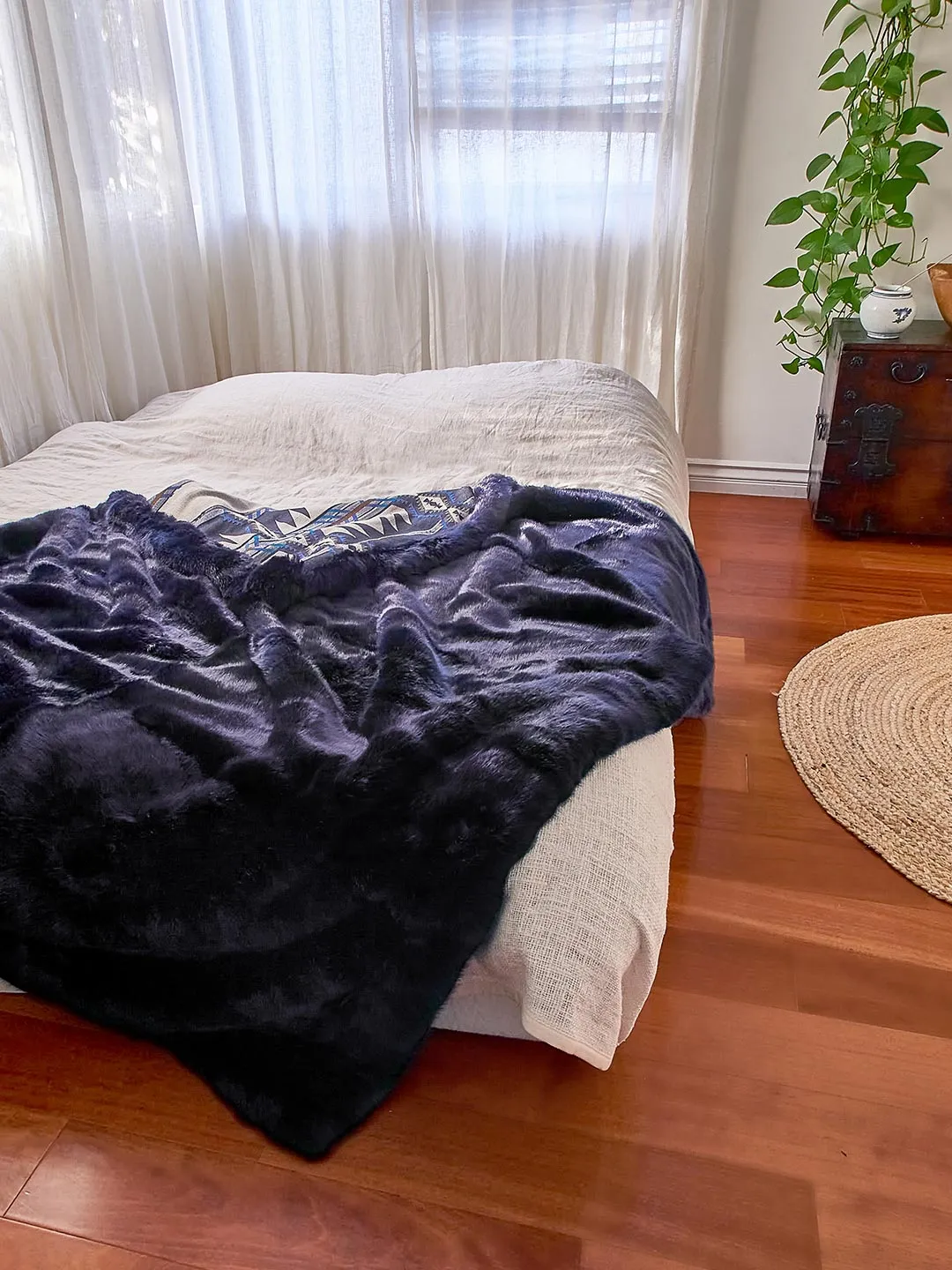 Indigo Fox Luxe Faux Fur Throw