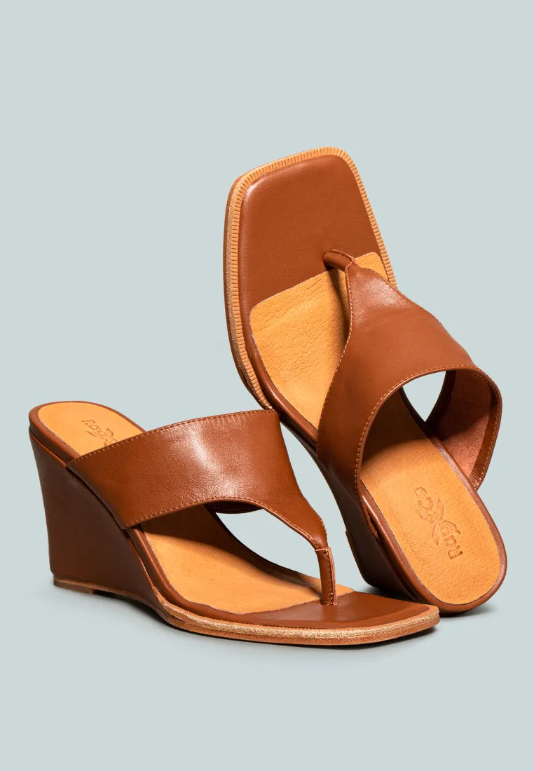 ONASSIS Tan Thong Wedge Sandals