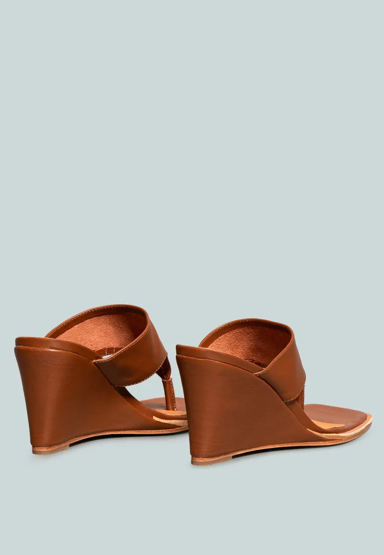 ONASSIS Tan Thong Wedge Sandals